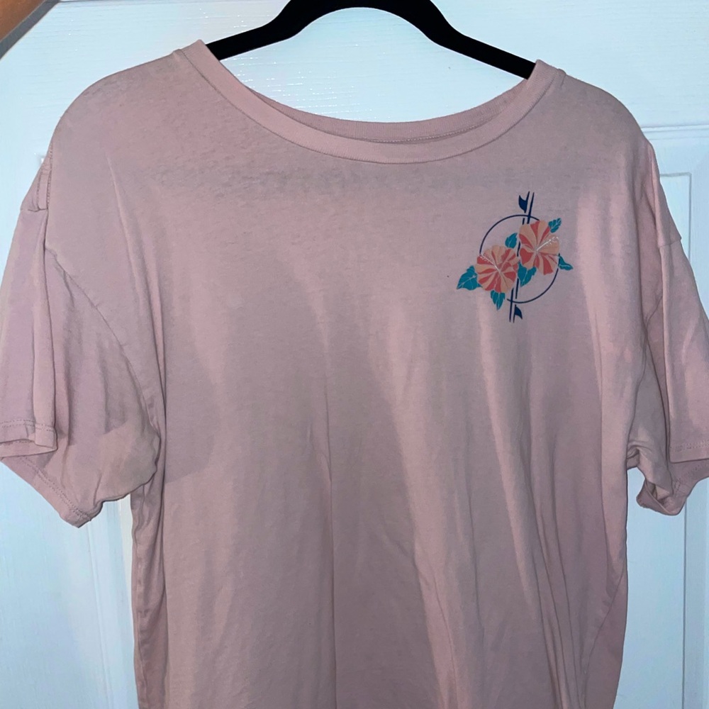 O’neil surf style light pink and floral tee shirt